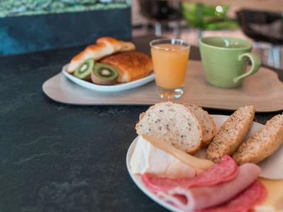 ibis Styles Annecy Centre Gare - 11