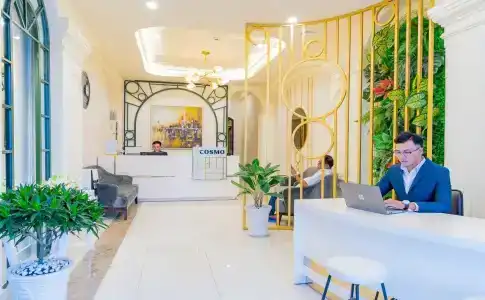 Cosmo Square - 1