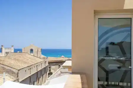 Badia Nuova Apart , Restaurant , Rooftop Lounge Bar - 110