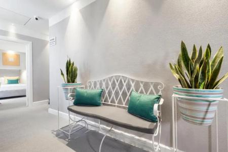 La Piazzetta Guest House - 10