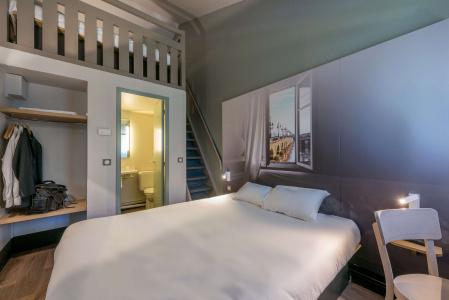 b&b hôTel Marseille La Valentine - 1