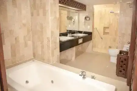 Plaza Kokai Cancún - 53