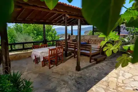 Ankh Pension - 27