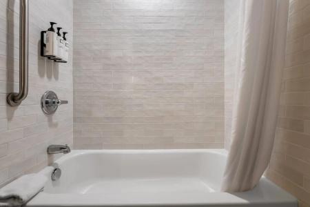 Best Western Plus - 8