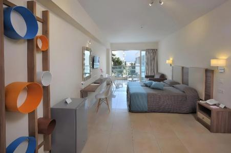 Nelia Gardens - 5