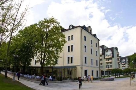 Zagreb - Health & Beauty - 0