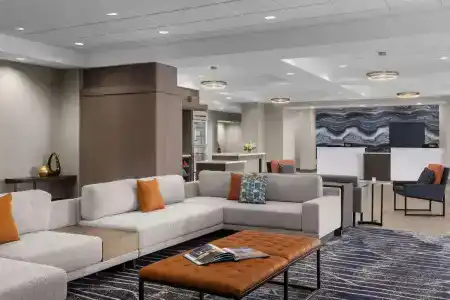 DoubleTree by Hilton Las Vegas Airport - 14