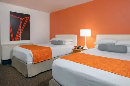 Howard Johnson by Wyndham Atlantic City - 38