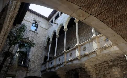 The Barcelona Edition - 35