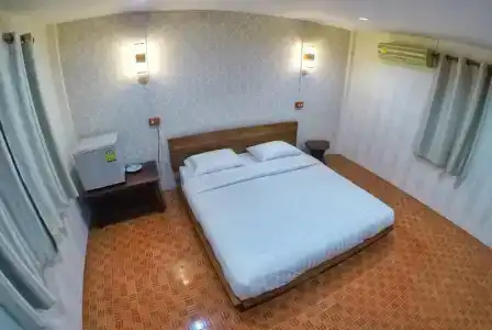 T & T Hostel Kanchanaburi - 24