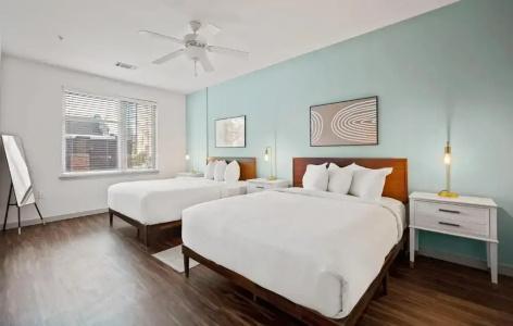 Placemakr Music Row - 98
