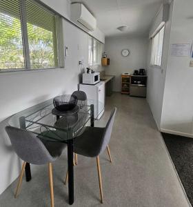 Scenicland Motels - 26
