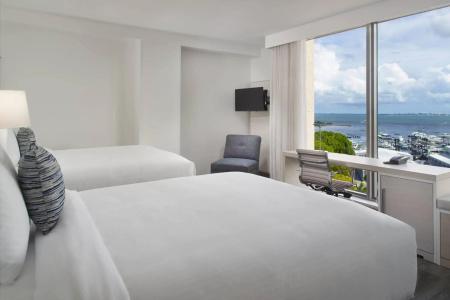 Courtyard Miami Coconut Grove - 2