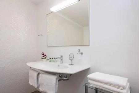 Balatura The Fine Bed&Breakfast Split - 60