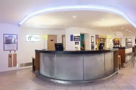 Holiday Inn Express Cambridge, An Ihg - 0