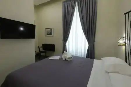 Il Salotto della Regina - 39