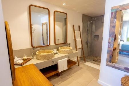 Seapoint Boutique - 36