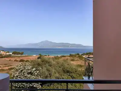 Nisea Samos - 90