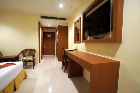 Sunset Resort Khao Lak - 56