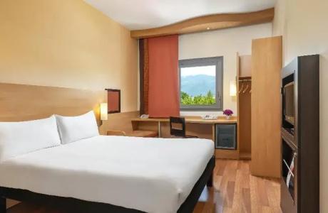 Ibis Bursa - 52