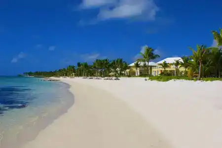 Tortuga Bay - 18