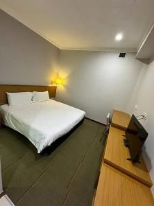 New Cape Inn (Sg Clean) - 29