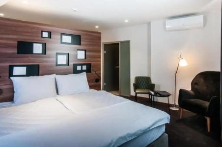 Best Western Premier Natalija Residence - 88