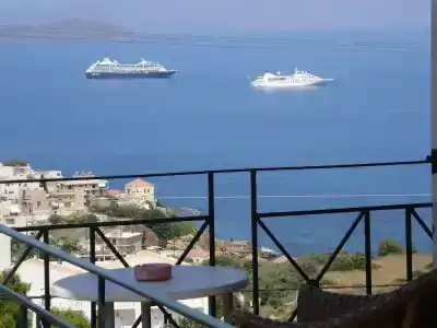 Akrotiri - 68