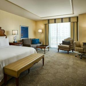 Woolley's Classic Suites Denver Airport - 27