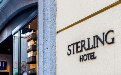 Sterling - 8