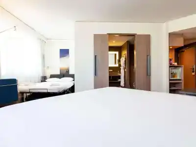 Novotel Basel City - 5