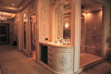 Royal Casino Spa & Resort - 103