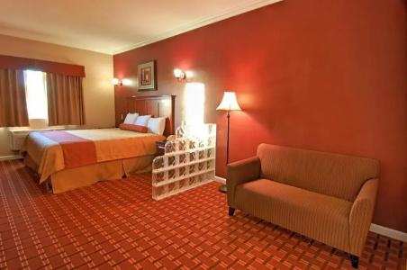 Rodeway Inn & Suites - - 24