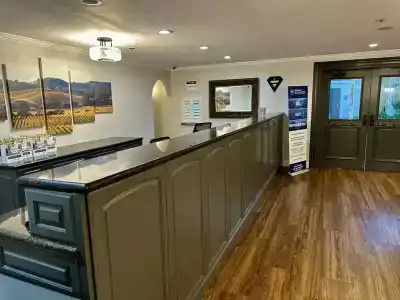 Best Western Dry Creek Inn - 41