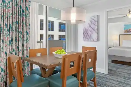 Club Wyndham Towers on the Grove - 21