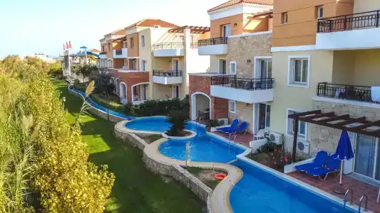 Chrispy Waterpark Resort - 156