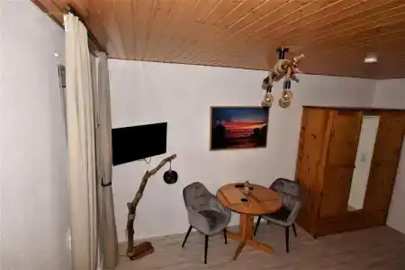 Siggis Pension - - 38
