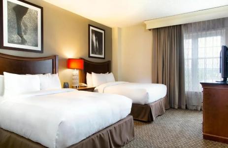 DoubleTree Suites by Hilton - 43