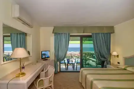 Siesta - 34