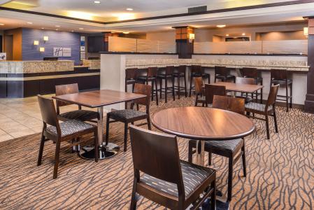 Holiday Inn Expresss & Suites West, An Ihg - 37