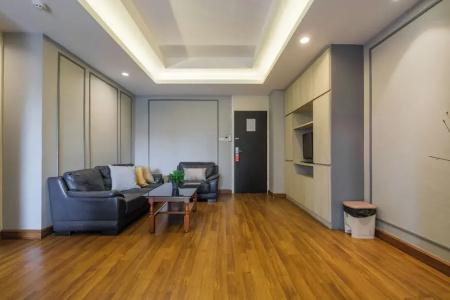 Boss Mansion - 214