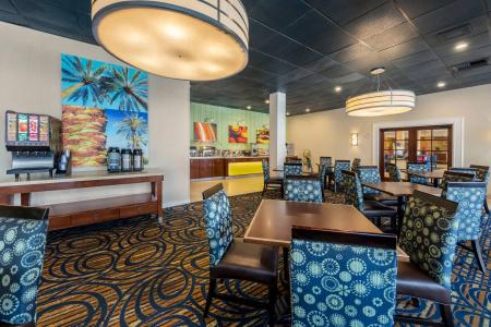 Clarion Anaheim Resort - 23