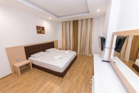 Saranda Palace - 31