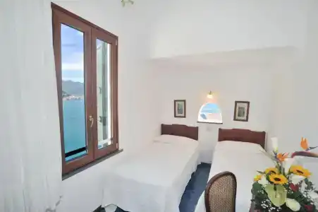 Belvedere - 53