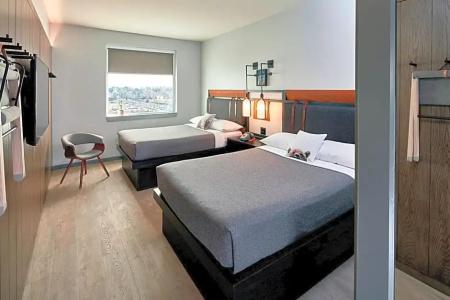 Moxy Denver Cherry Creek - 41