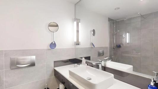 Radisson Blu Bremen - 49