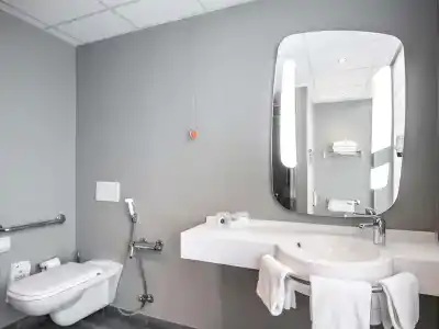 Ibis Milano Centro - 13