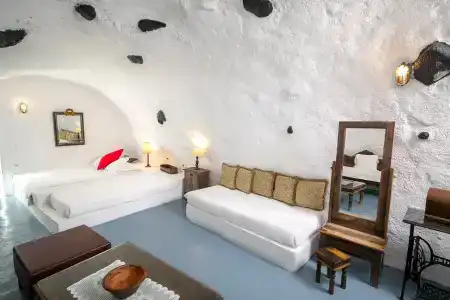 Alexander's Suites - 5