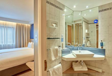 Holiday Inn Express London Stratford, An Ihg - 8