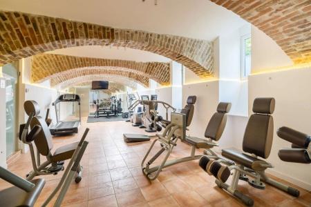 Best Western Plus Celebrity Suites - 20